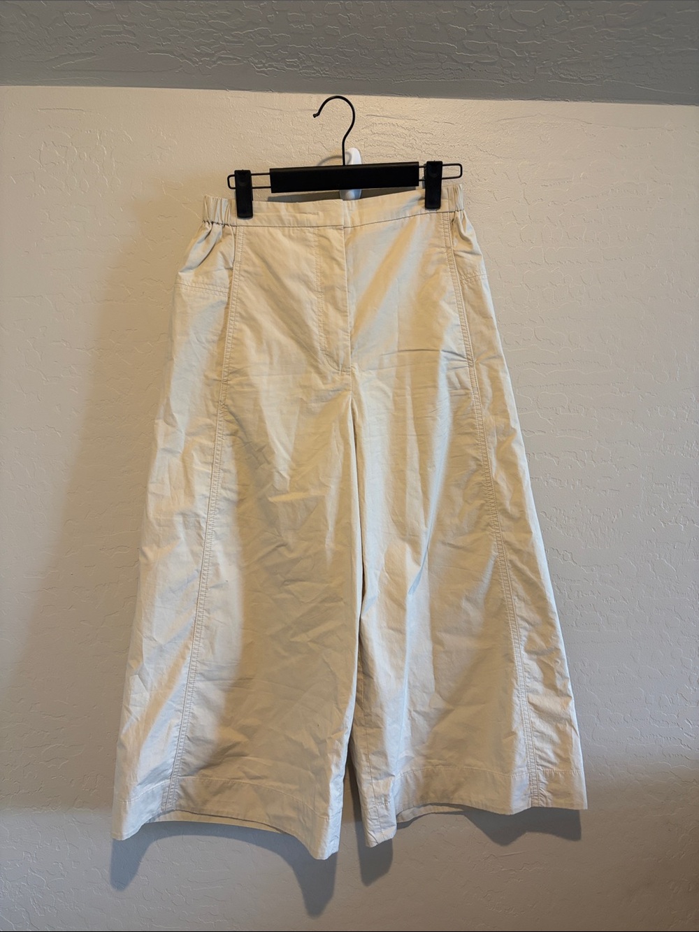 COS Cream Wide-Leg Cropped Trousers with Side Pockets
